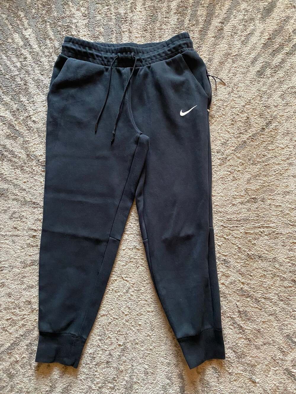 Nike Black Sweatpants Joggers with Drawstring and Zipper Pockets Size M